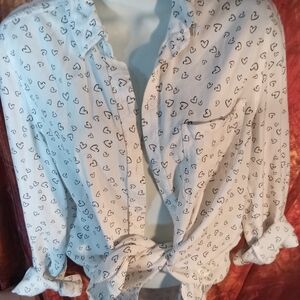 BeachLunchLounge White Button-Down Shirt With Black Hearts Print